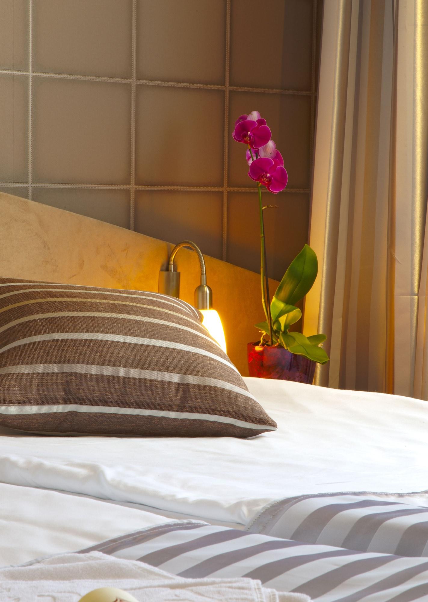 Triada Hotel Sofia Eksteriør billede