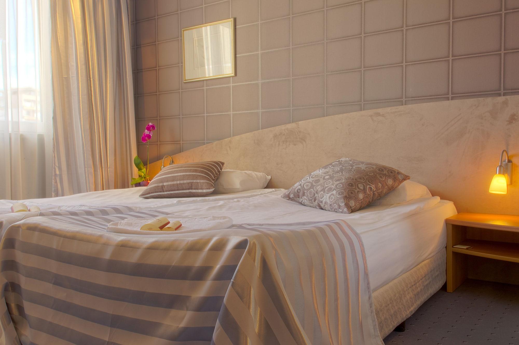 Triada Hotel Sofia Eksteriør billede