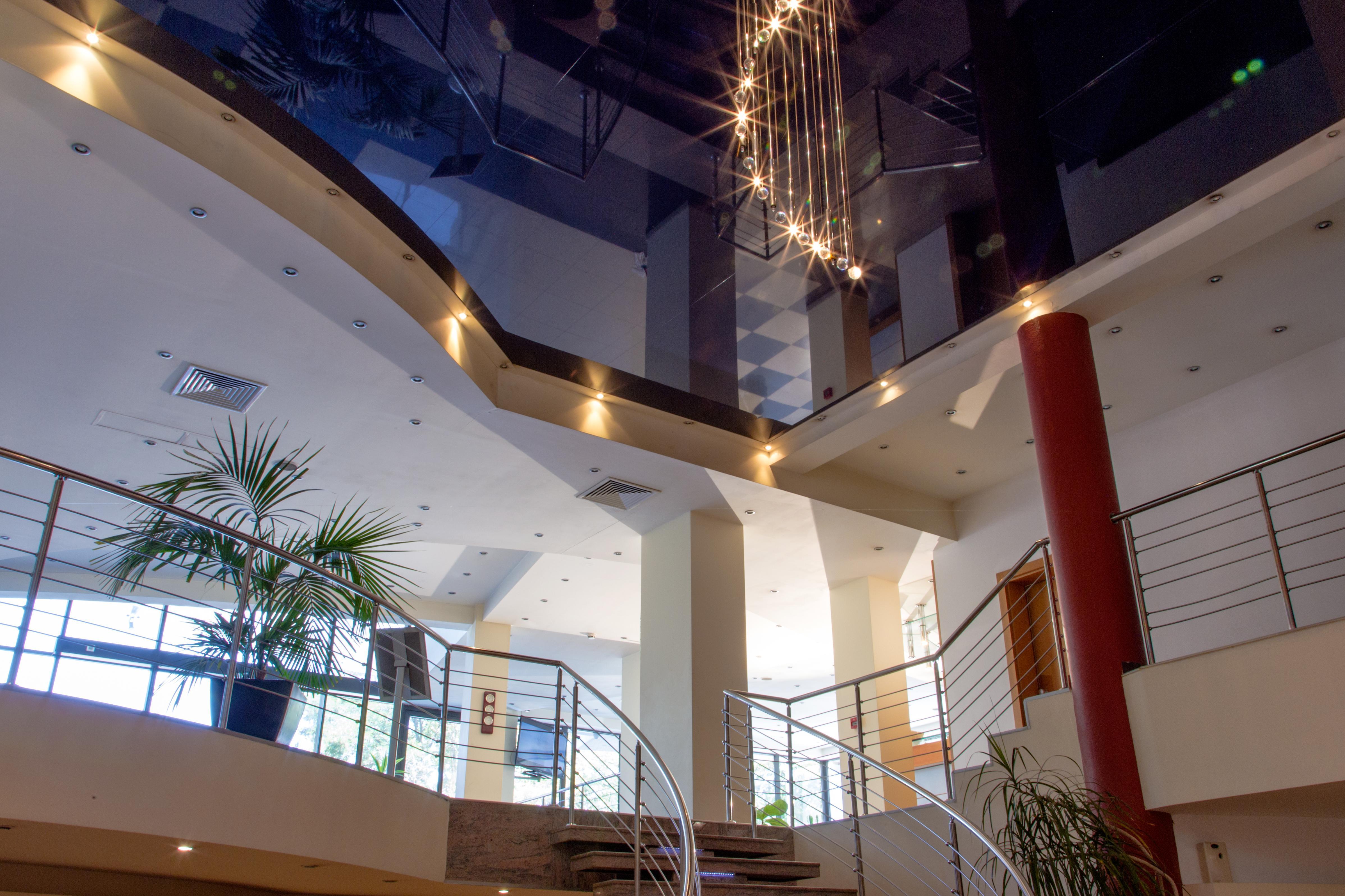 Triada Hotel Sofia Eksteriør billede