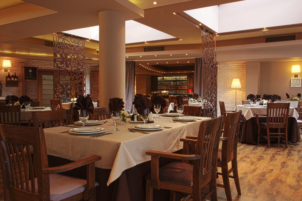 Triada Hotel Sofia Eksteriør billede